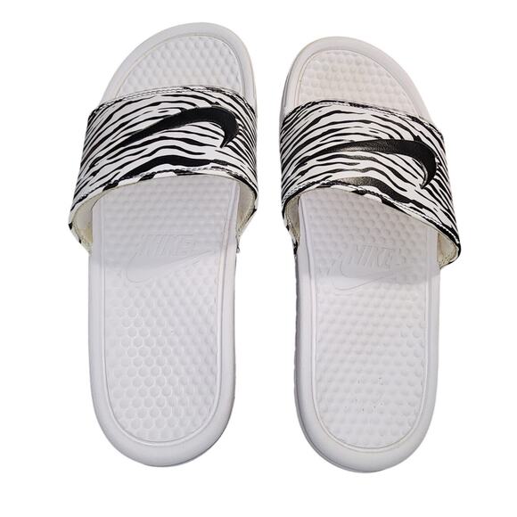 NIKE WOMENS BENASSI JDI FLIP FLOP SANDAL WHITE BLACK SIZE 8 - Picture 2 of 7